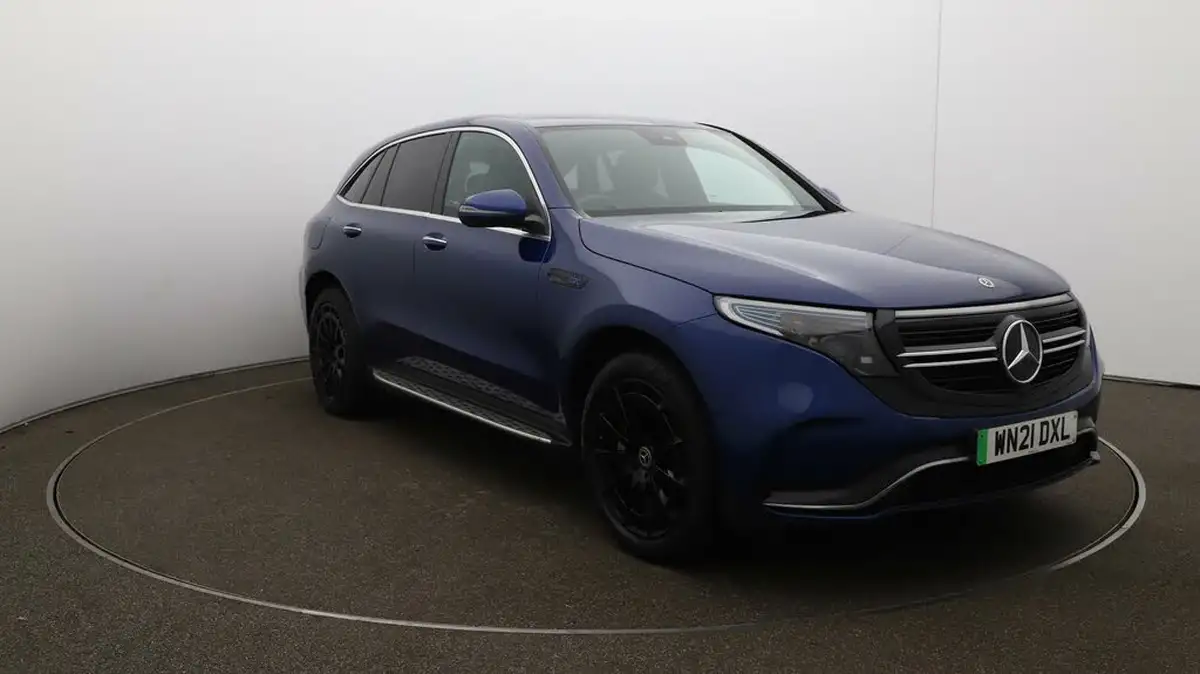 2021-mercedes-benz-eqc-e-eqc-400-amg-line-big-42