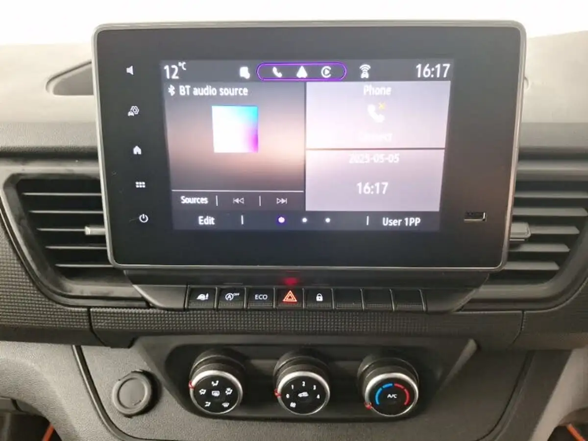 2023-renault-trafic-20dci-sl28-130-business-big-9