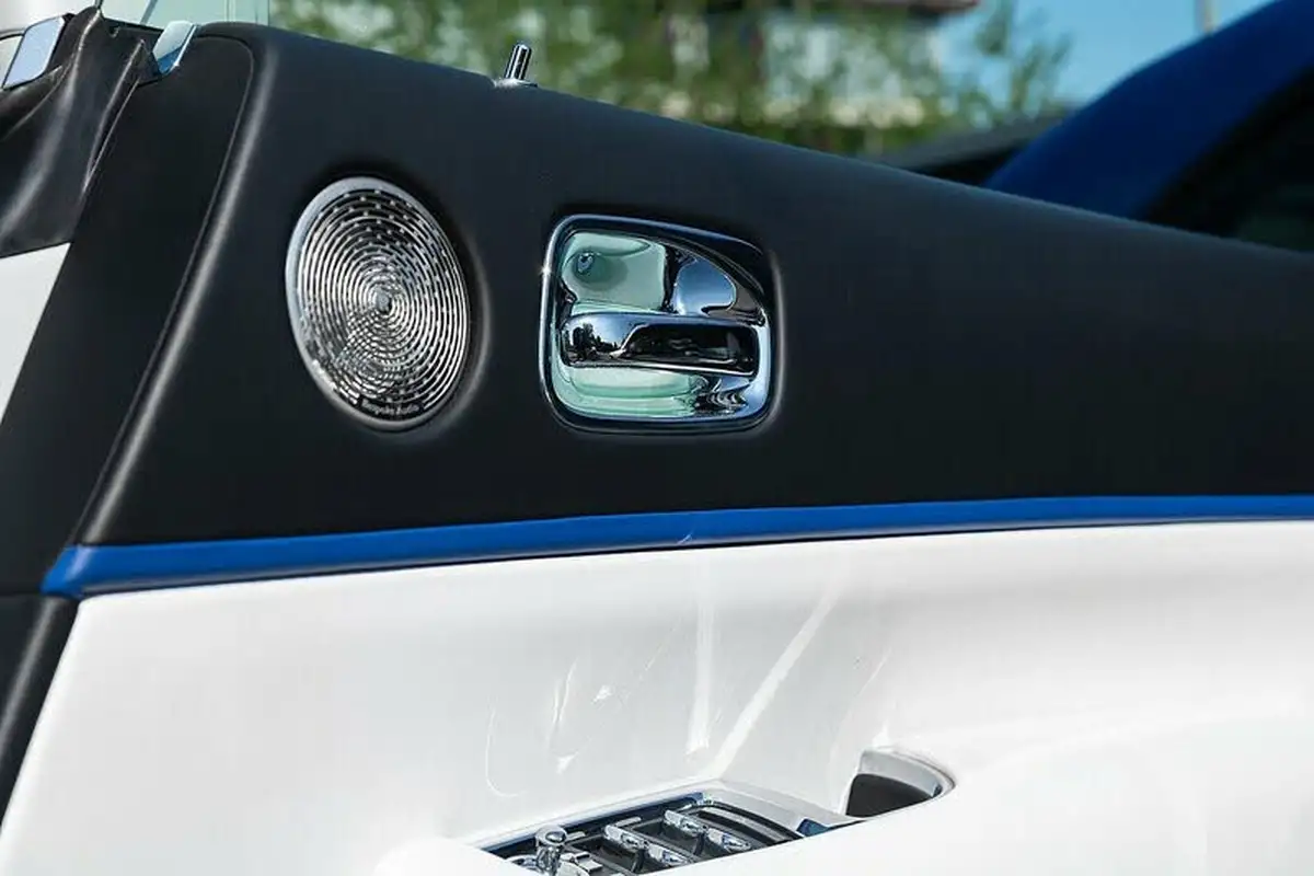 2018-rolls-royce-dawn-66-drophead-big-18