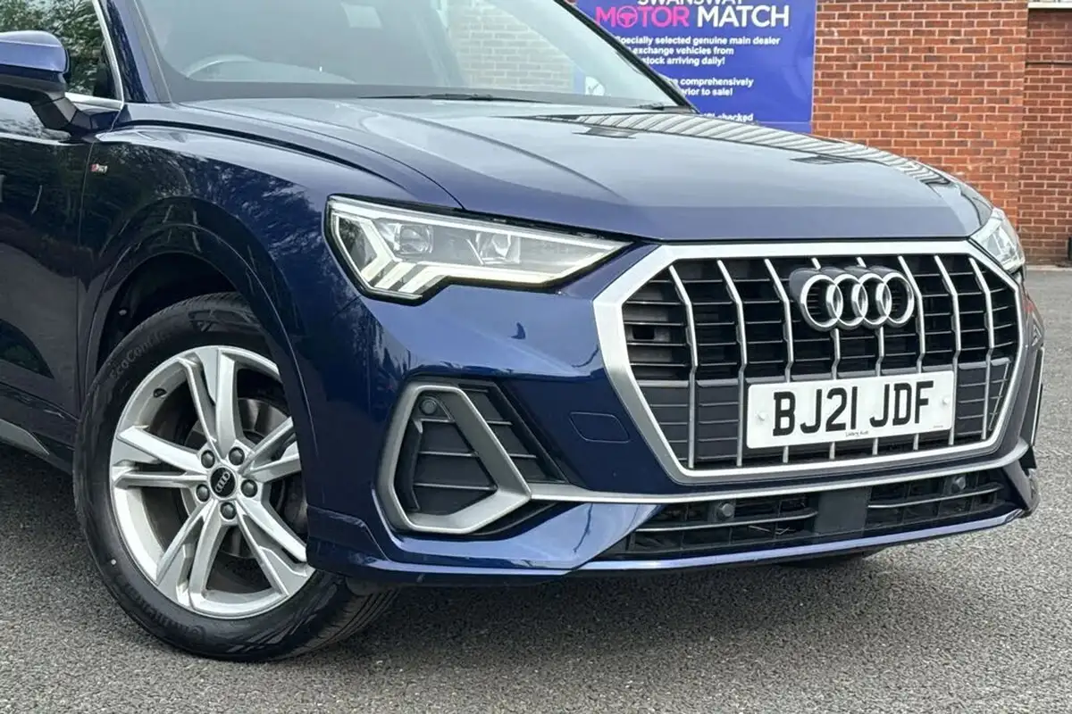 2021-audi-q3-20-35-tdi-s-line-comfort-sound-pack-station-wagon-big-8