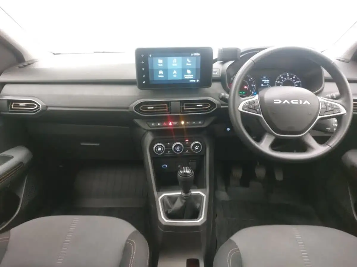 2023-dacia-sandero-stepway-10-tce-essential-90bhp-big-2