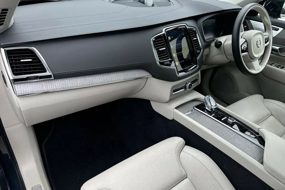 2024-volvo-xc90-20-t8-ultimate-dark-big-1
