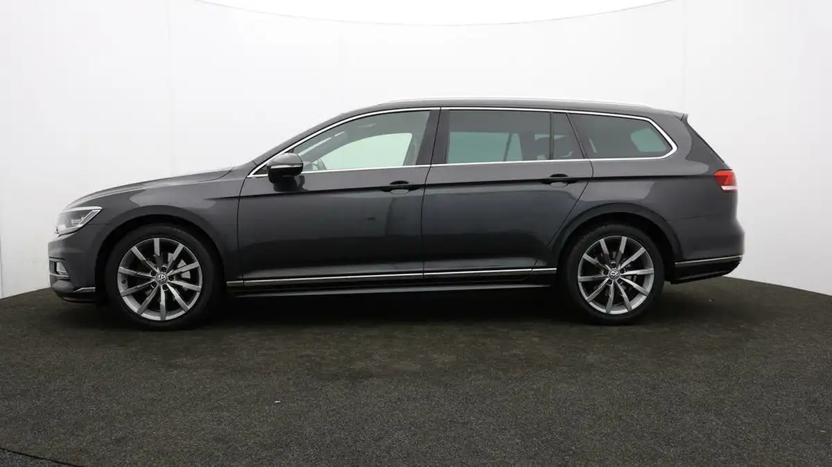 2018-volkswagen-passat-20tdi-r-line-150ps-ss-estate-5d-dsg-big-66