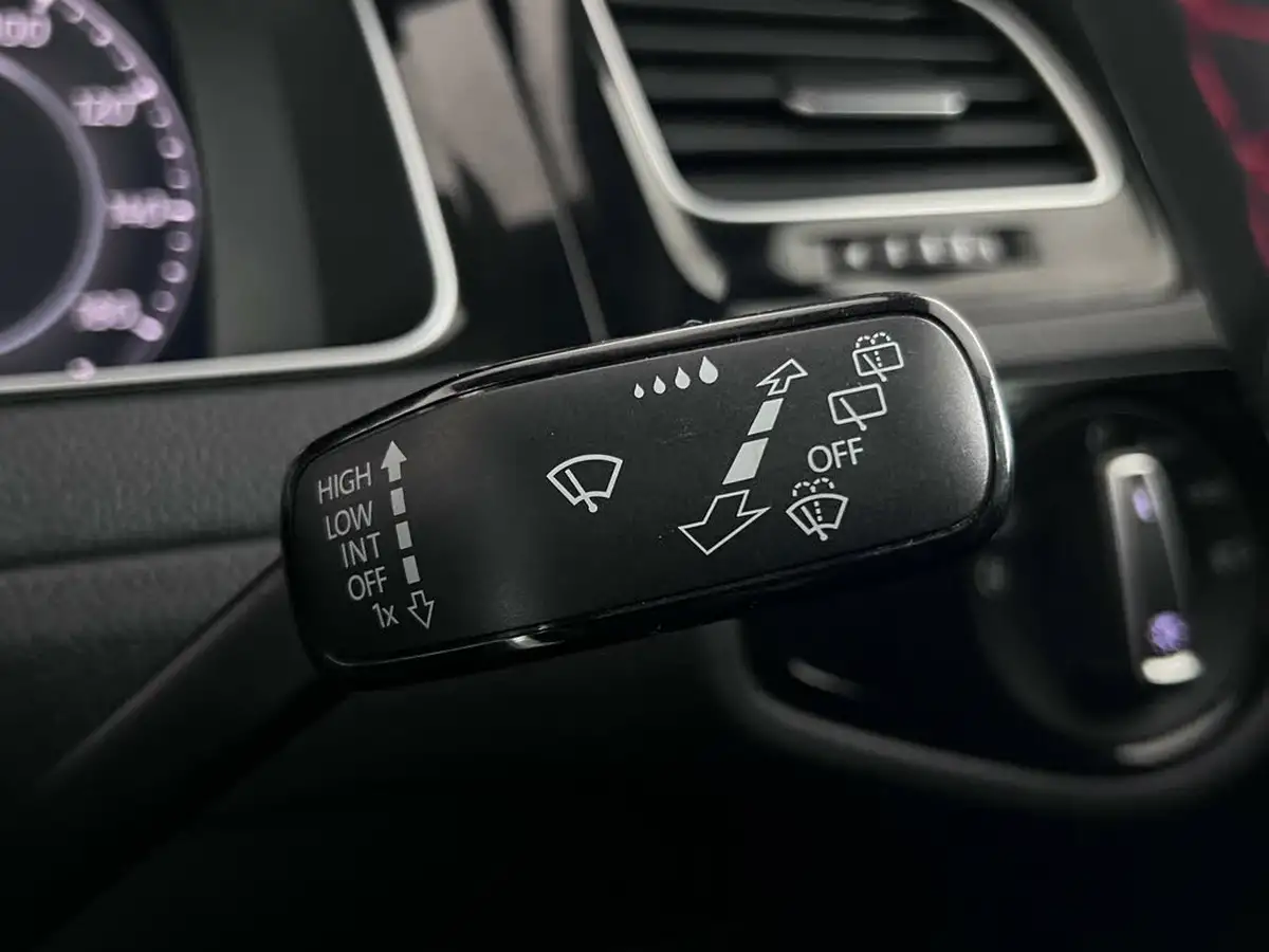 2019-volkswagen-golf-20-tsi-gti-performance-5d-dsg-big-27