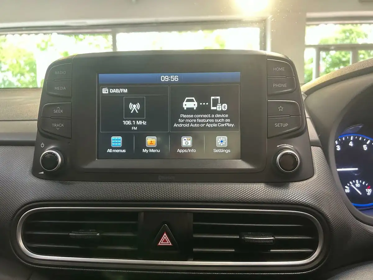 2020-hyundai-kona-10-t-gdi-play-big-15