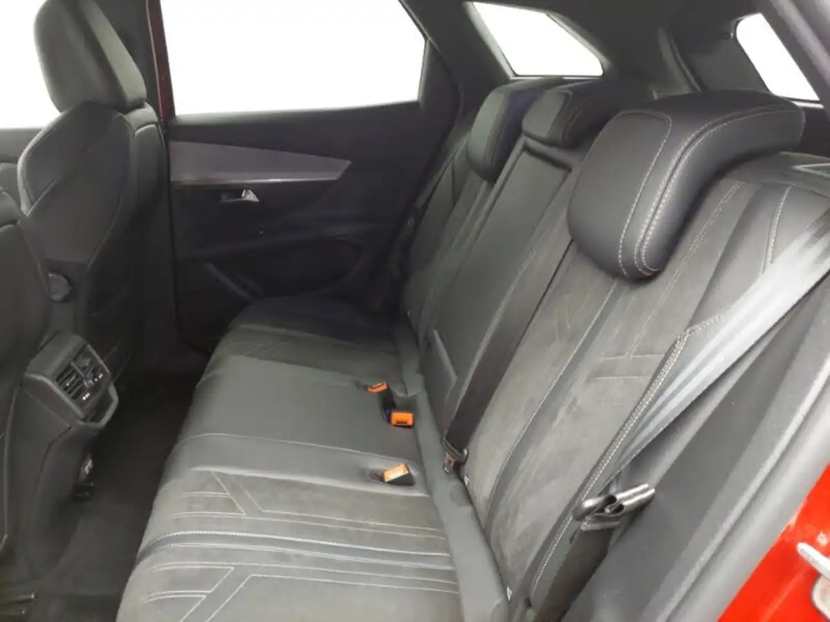 2021-peugeot-3008-suv-12-puretech-gt-eat8-big-5