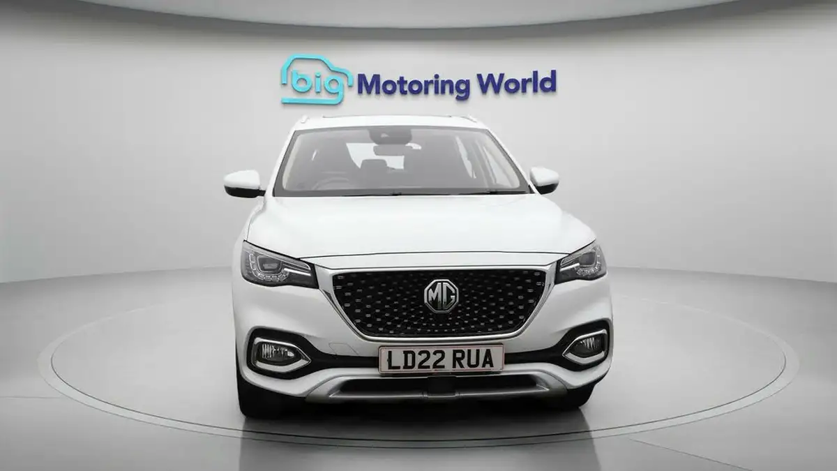 2022-mg-hs-15t-gdi-exclusive-162ps-big-2