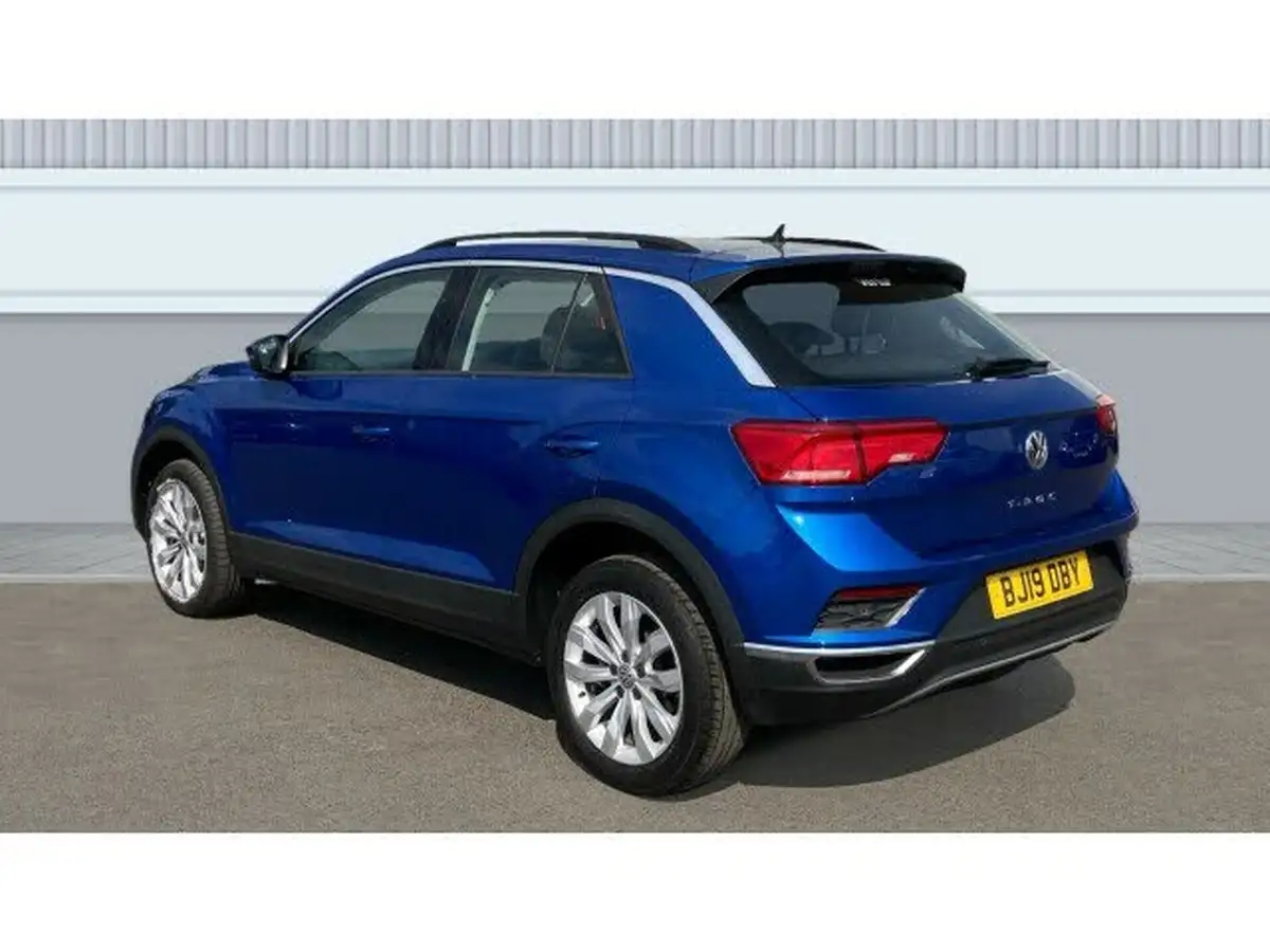 2019-volkswagen-t-roc-16tdi-se-big-1