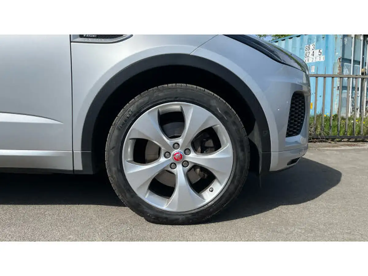 2018-jaguar-e-pace-20-i4-r-dynamic-hse-249ps-ss-big-7