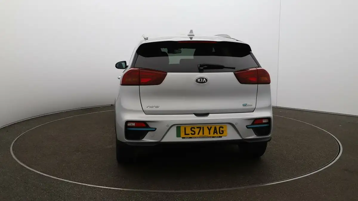 2021-kia-e-niro-ev-4-big-62