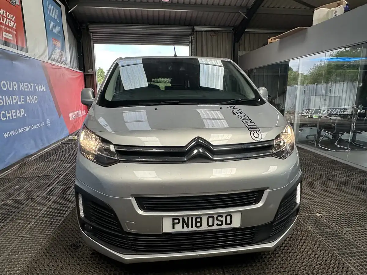2018-citroen-spacetourer-16bluehdi-business-m-95ps-etg6-big-10