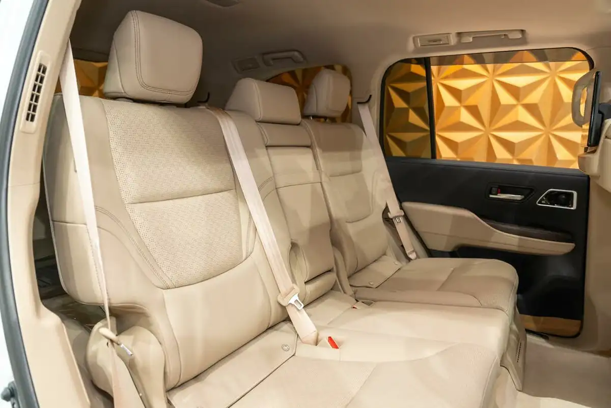 2024-toyota-land-cruiser-big-11