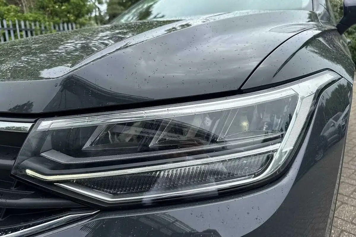 2021-volkswagen-tiguan-15-tsi-life-150ps-dsg-big-20