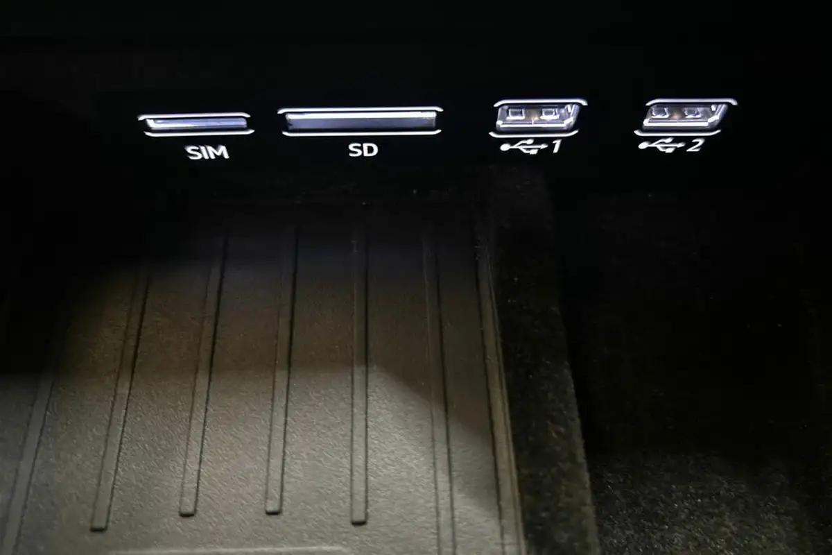 2019-audi-q8-30-50-tdi-vorsprung-big-20