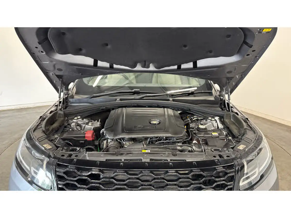 2020-land-rover-range-rover-velar-20-d240-r-dynamic-hse-big-7