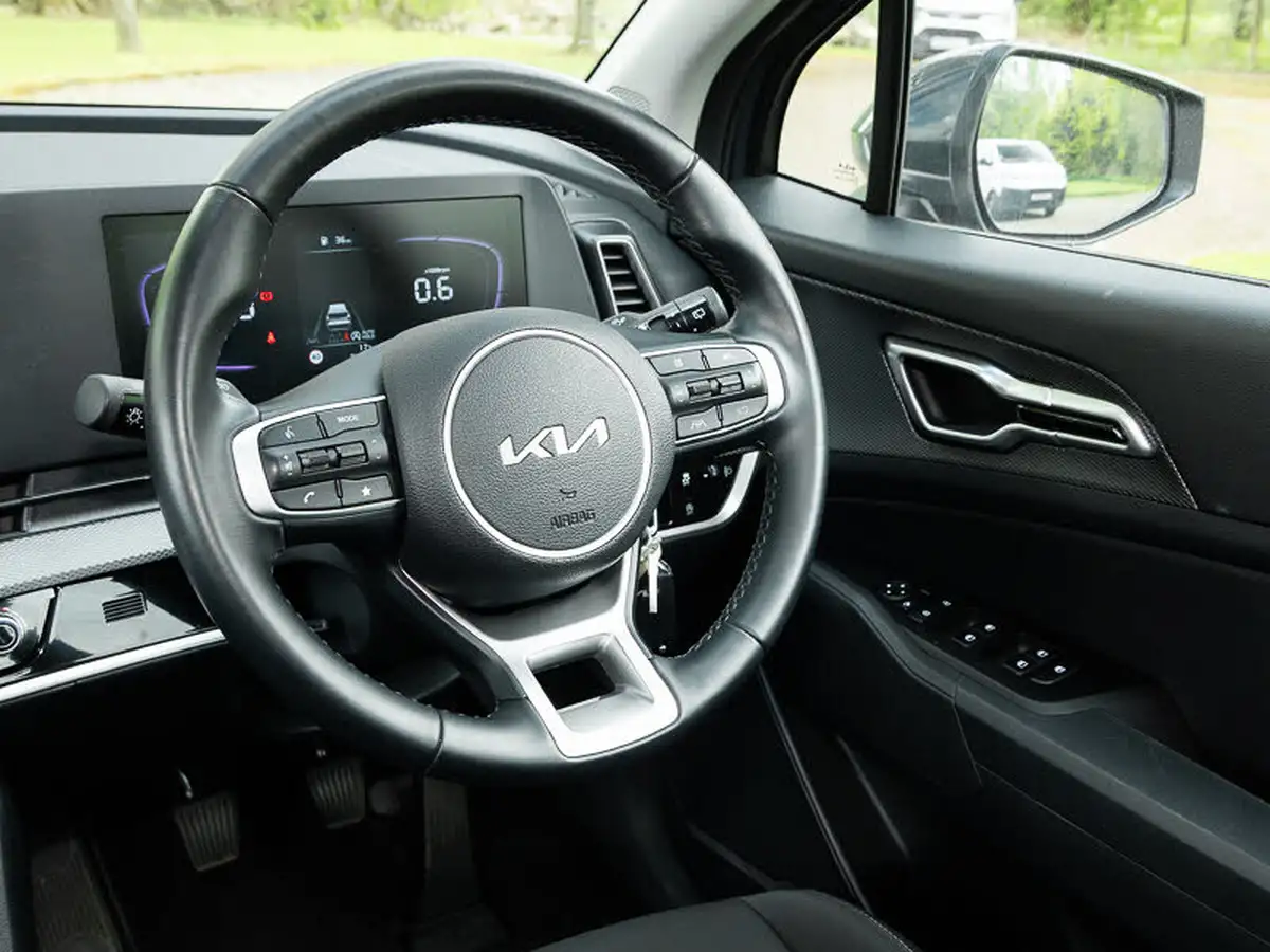2023-kia-sportage-16-t-gdi-2-148bhp-big-10