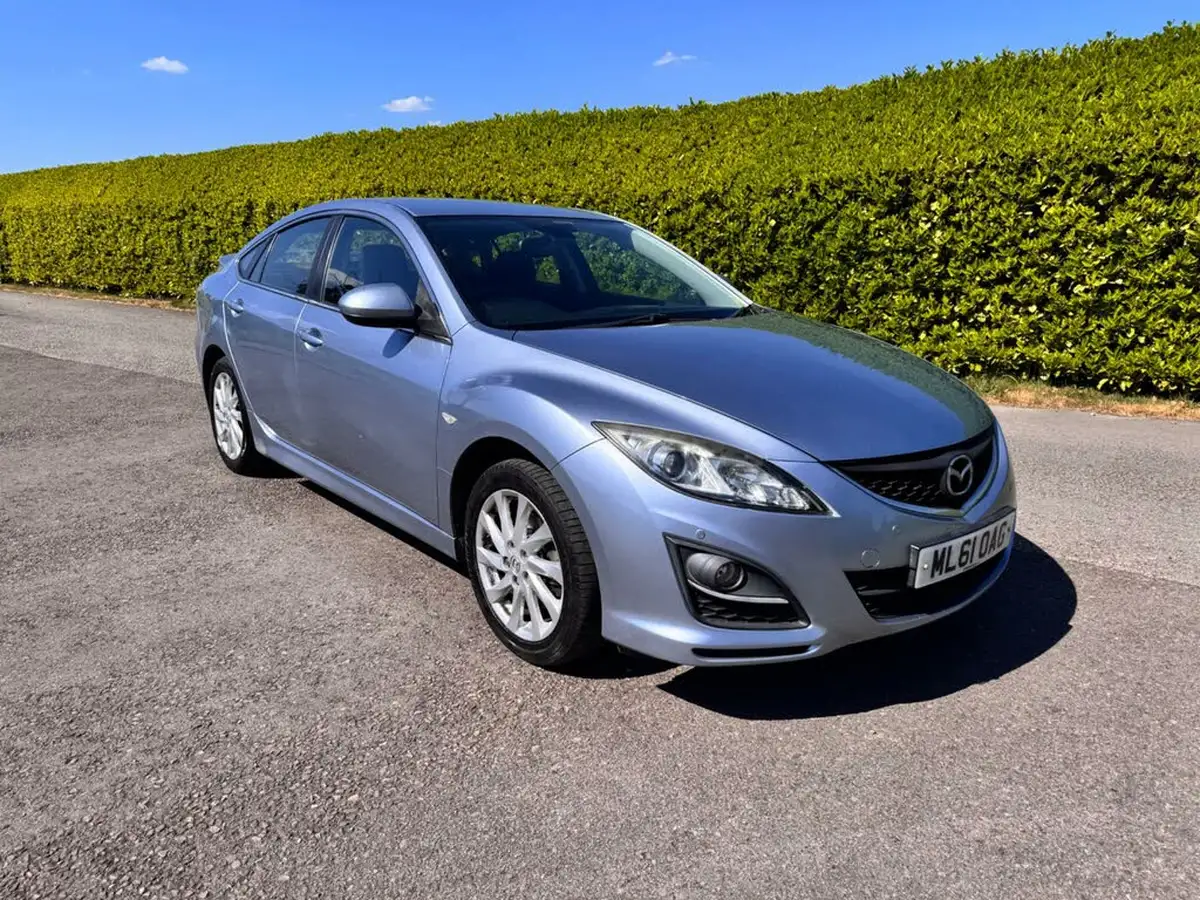 2011-mazda-mazda6-20-ts2-hatchback-big-1