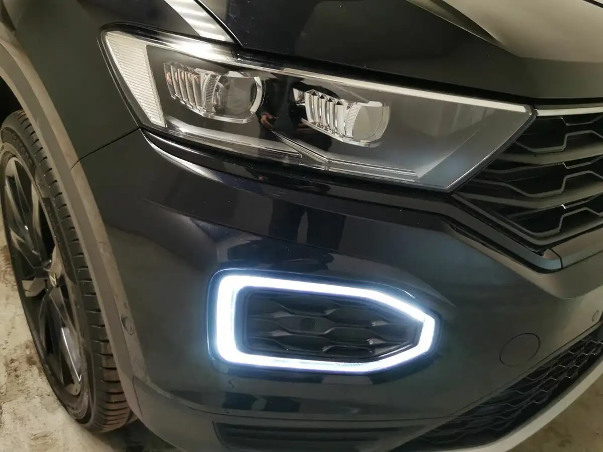 2021-volkswagen-t-roc-20tdi-black-edition-150ps-evo-big-31