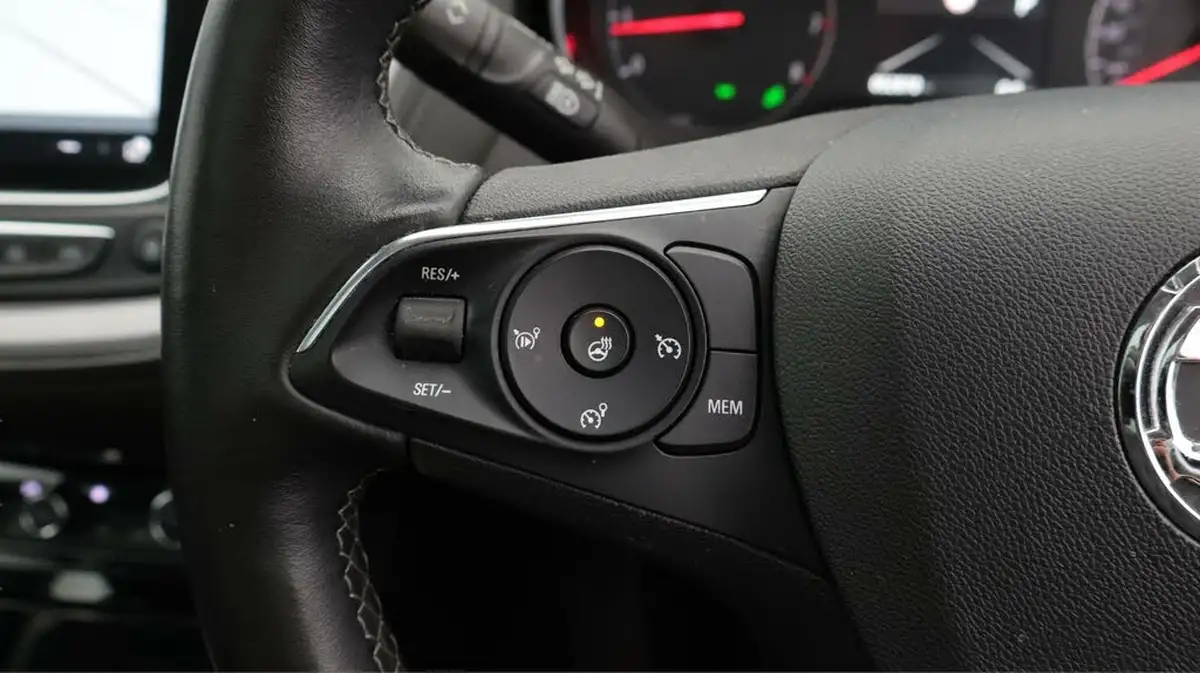 2019-vauxhall-grandland-x-12-elite-nav-ss-auto-big-23