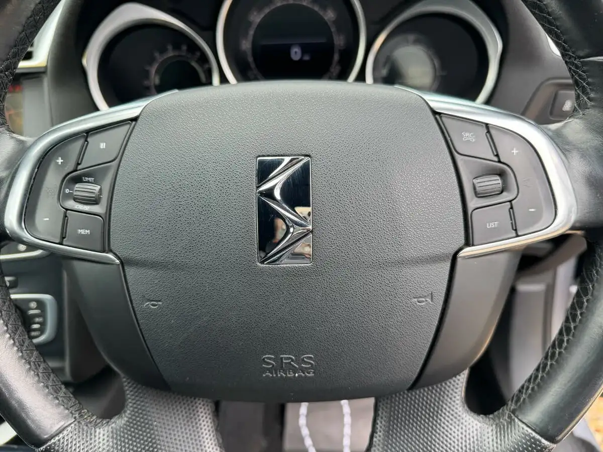 2016-ds-ds-4-16bluehdi-crossback-big-27