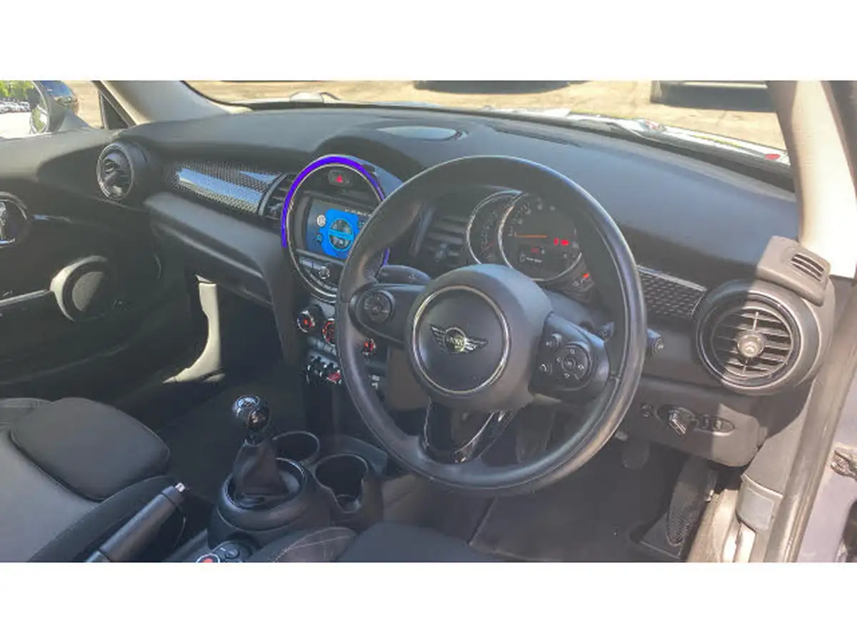2018-mini-cooper-20-cooper-s-series-ii-ss-hatchback-3d-big-5