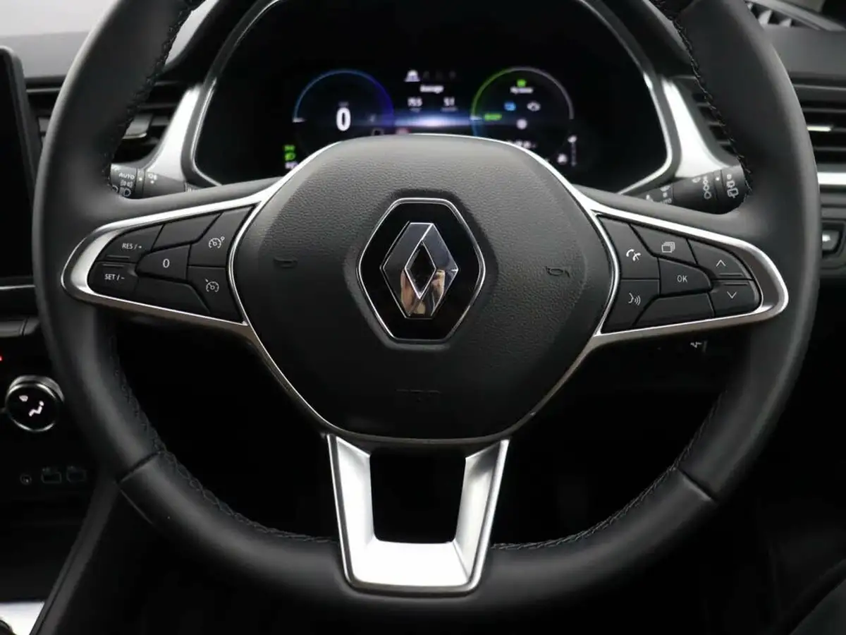 2023-renault-captur-16-techno-160ps-plug-in-big-39