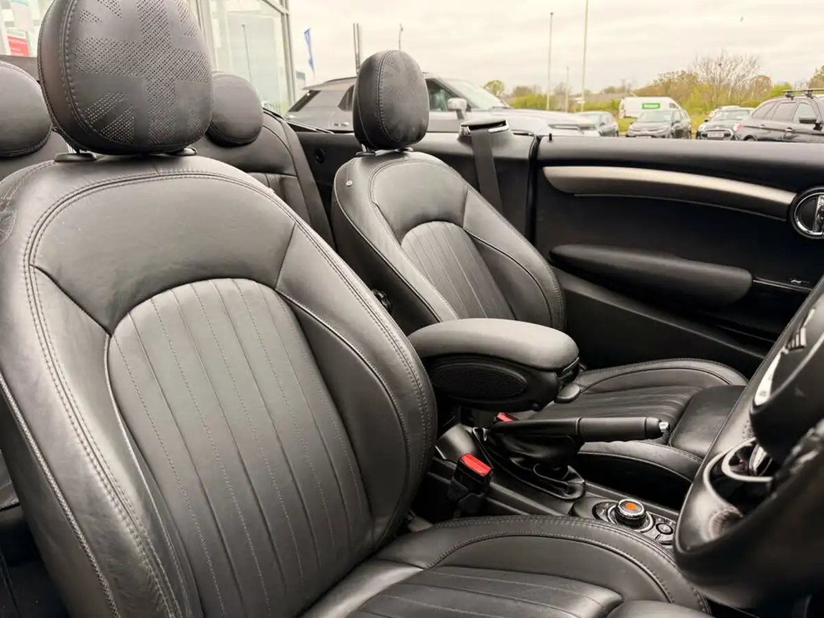 2020-mini-cooper-15-cooper-exclusive-convertible-2d-auto-big-19