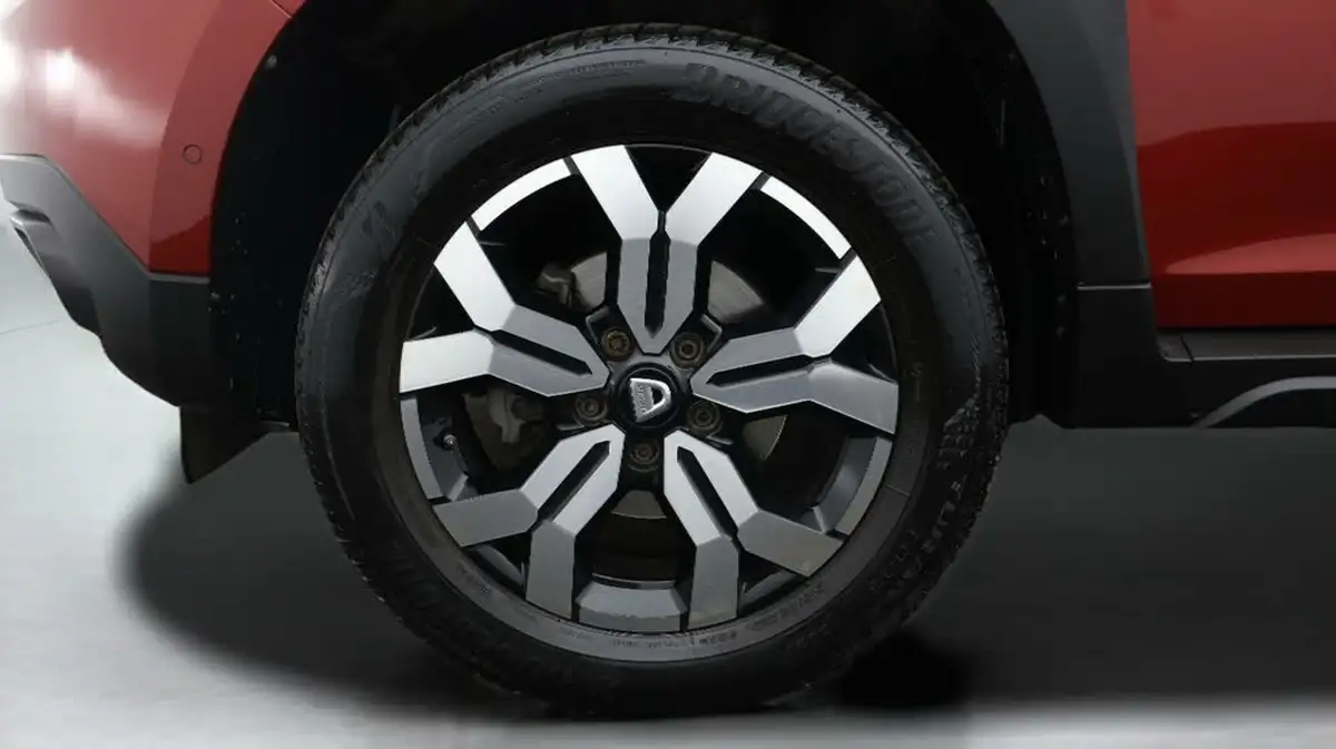 2022-dacia-duster-13-tce-prestige-150bhp-edc-big-17