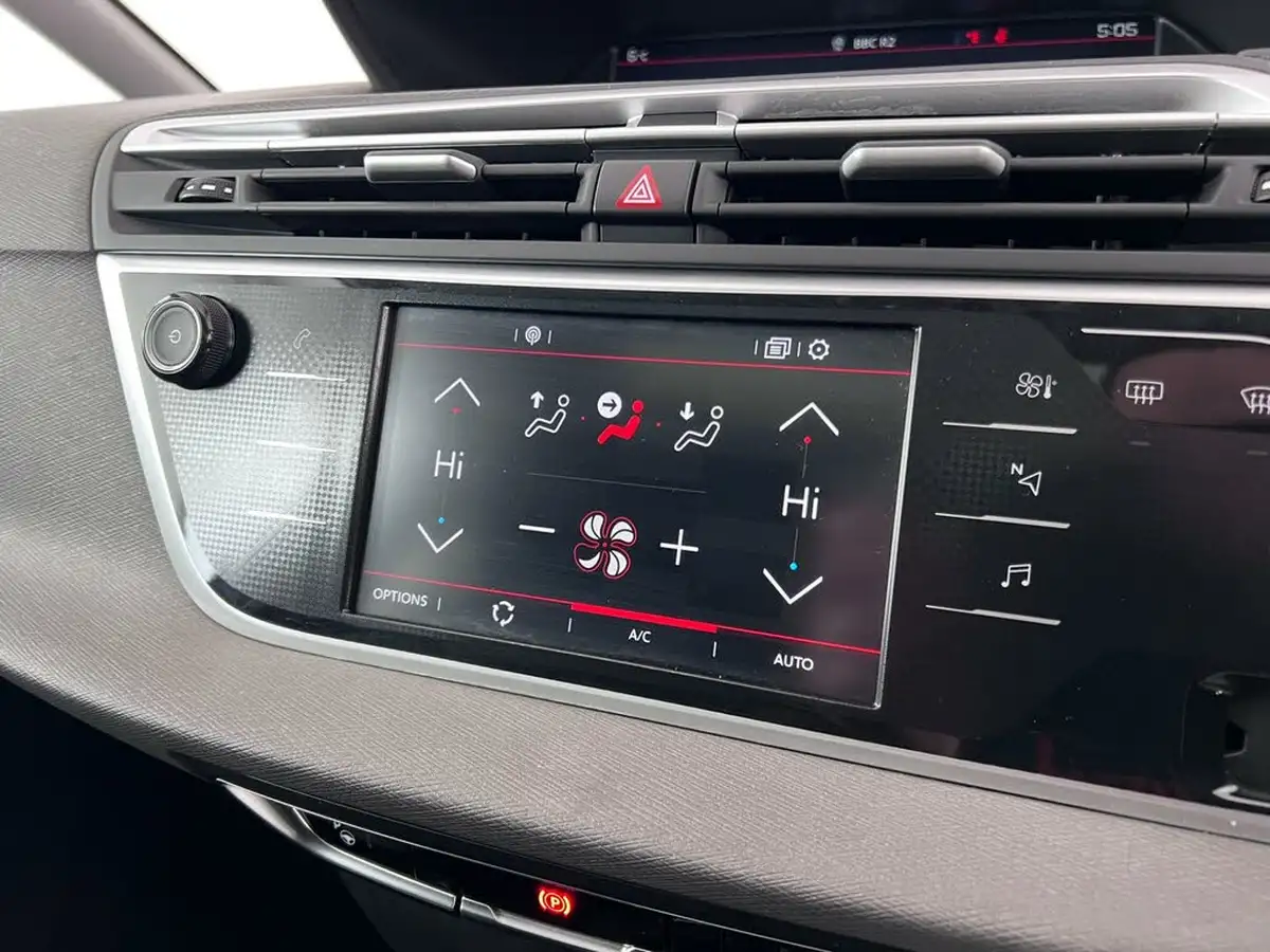 2019-citroen-c4-spacetourer-12-puretech-flair-eat8-big-39