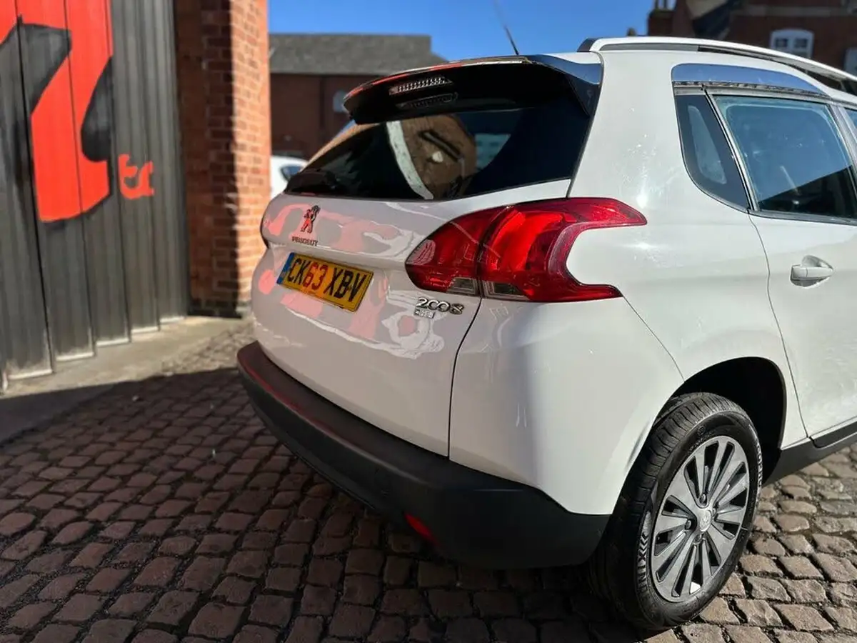 2014-peugeot-2008-crossover-16e-hdi-active-egc-big-9