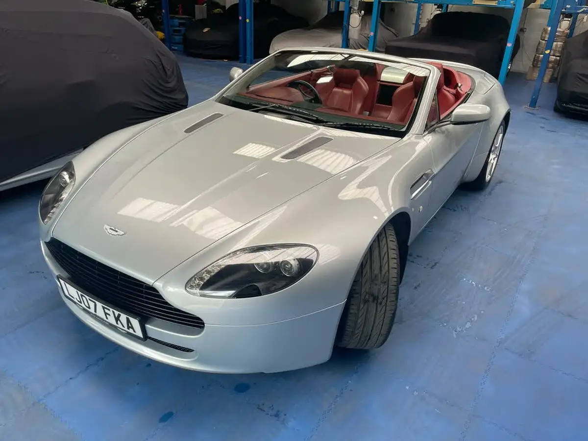 2007-aston-martin-vantage-43-convertible-sportshift-big-30