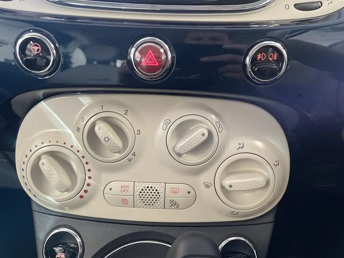 2016-fiat-500-12-lounge-dualogic-big-16