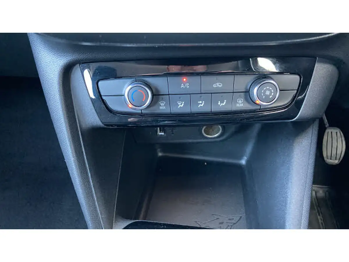 2021-vauxhall-corsa-12i-se-edition-big-17