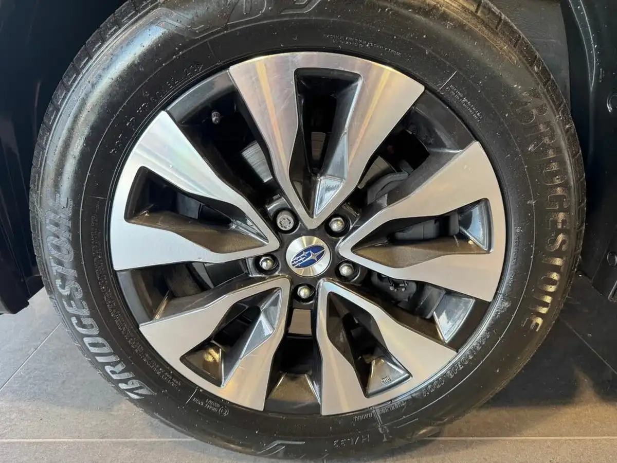 2023-subaru-outback-25i-touring-big-16