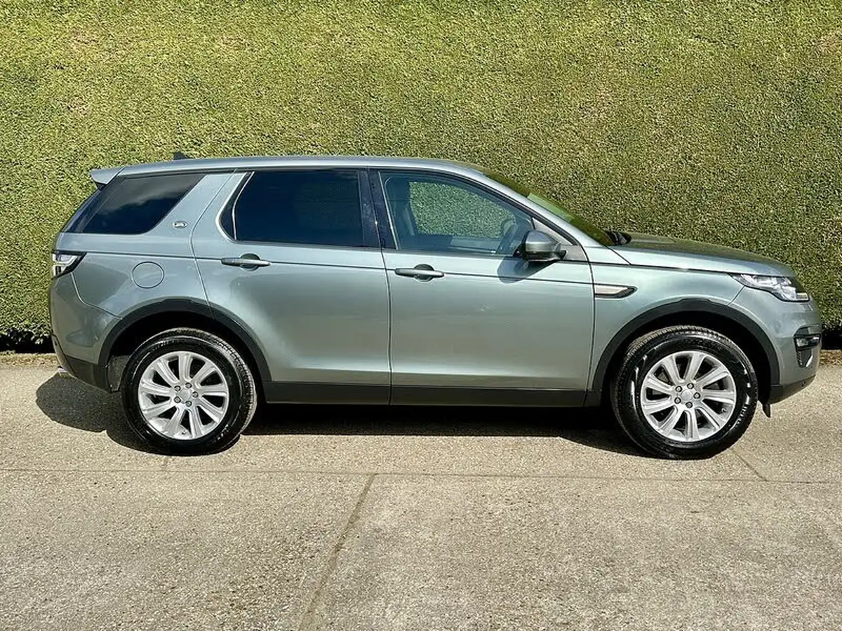 2016-land-rover-discovery-sport-20td4-se-tech-180ps-awd-ss-auto-big-7