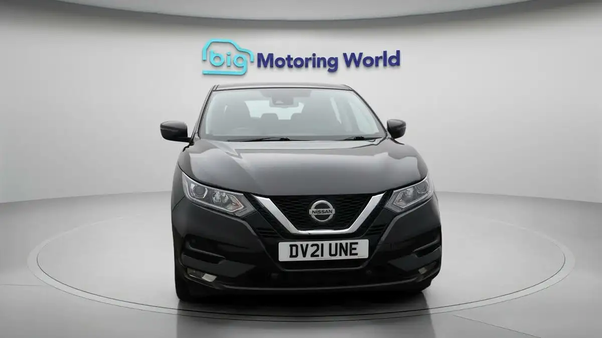 2021-nissan-qashqai-13-dig-t-acenta-premium-140ps-big-2
