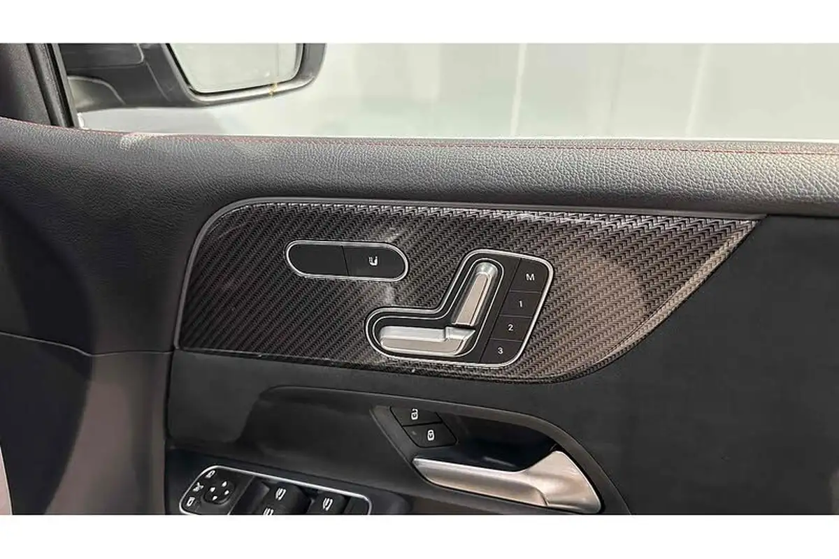 2021-mercedes-benz-b-class-13-b200-amg-line-premium-plus-driving-assistance-big-33