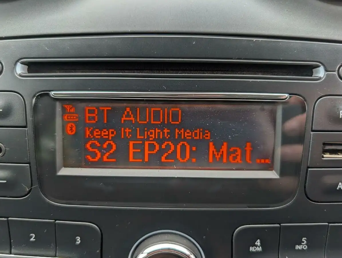 2014-dacia-sandero-12-ambiance-big-22