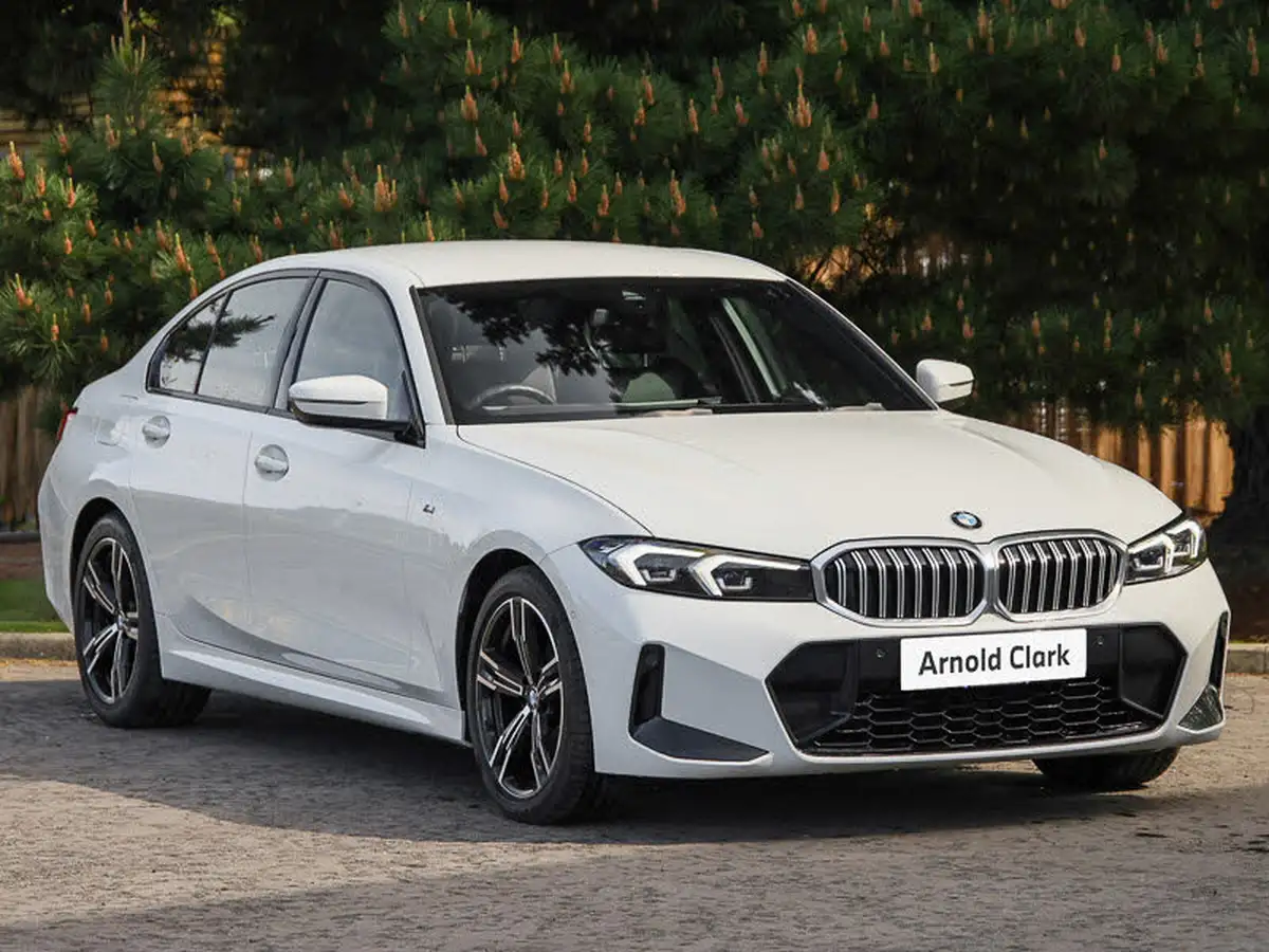 2023-bmw-3-series-20-320i-m-sport-saloon-4d-big-0