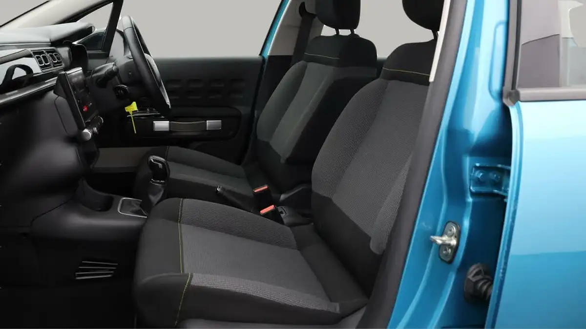 2020-citroen-c3-12-puretech-flair-83ps-big-13