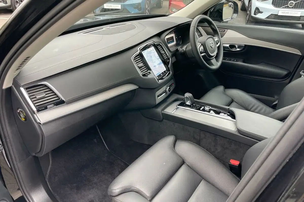 2023-volvo-xc90-20-t8-plus-big-27
