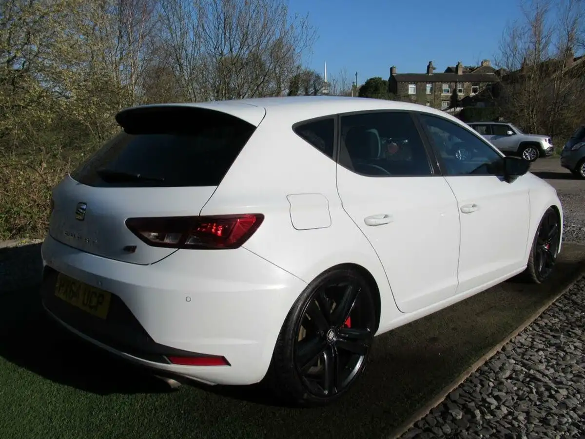 2014-seat-leon-20-cupra-280-ss-hatchback-5d-big-26