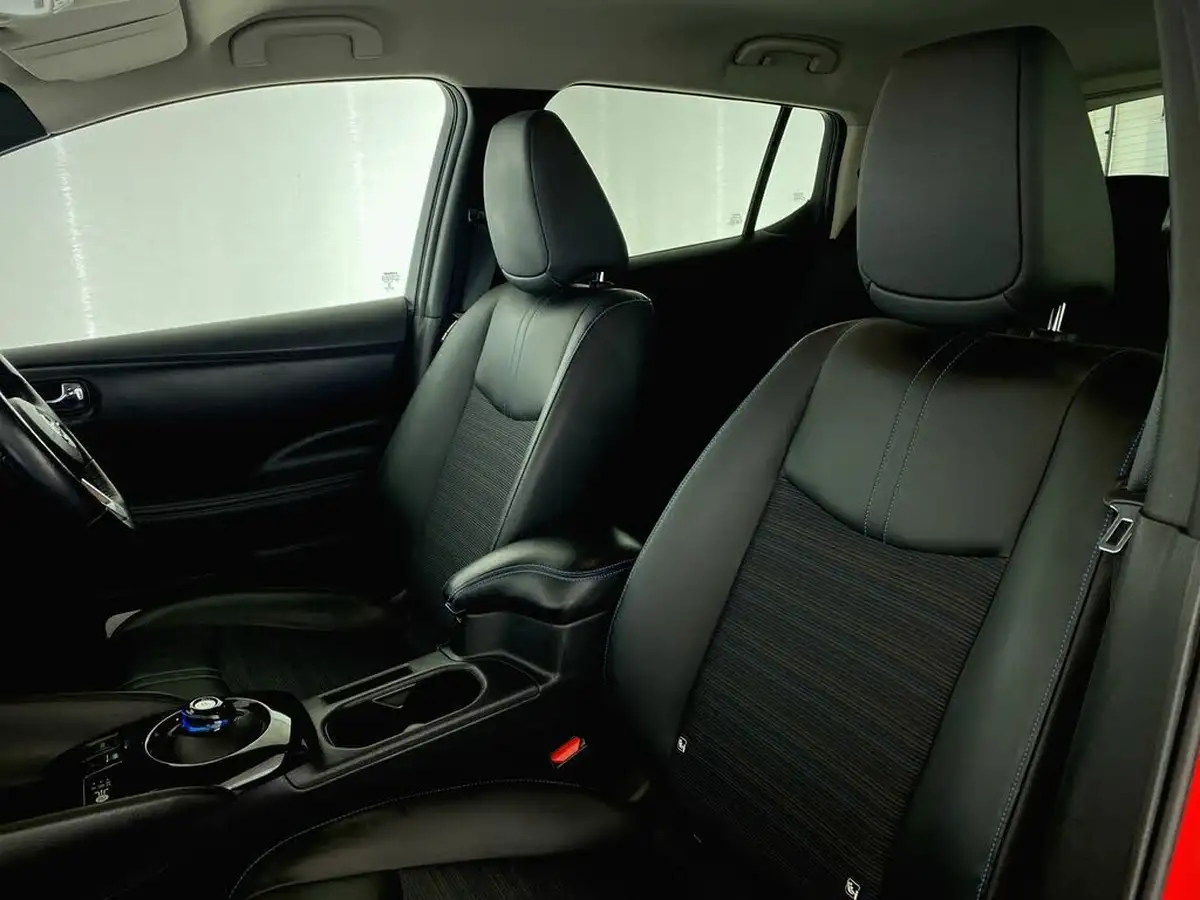 2019-nissan-leaf-e-n-connecta-big-29