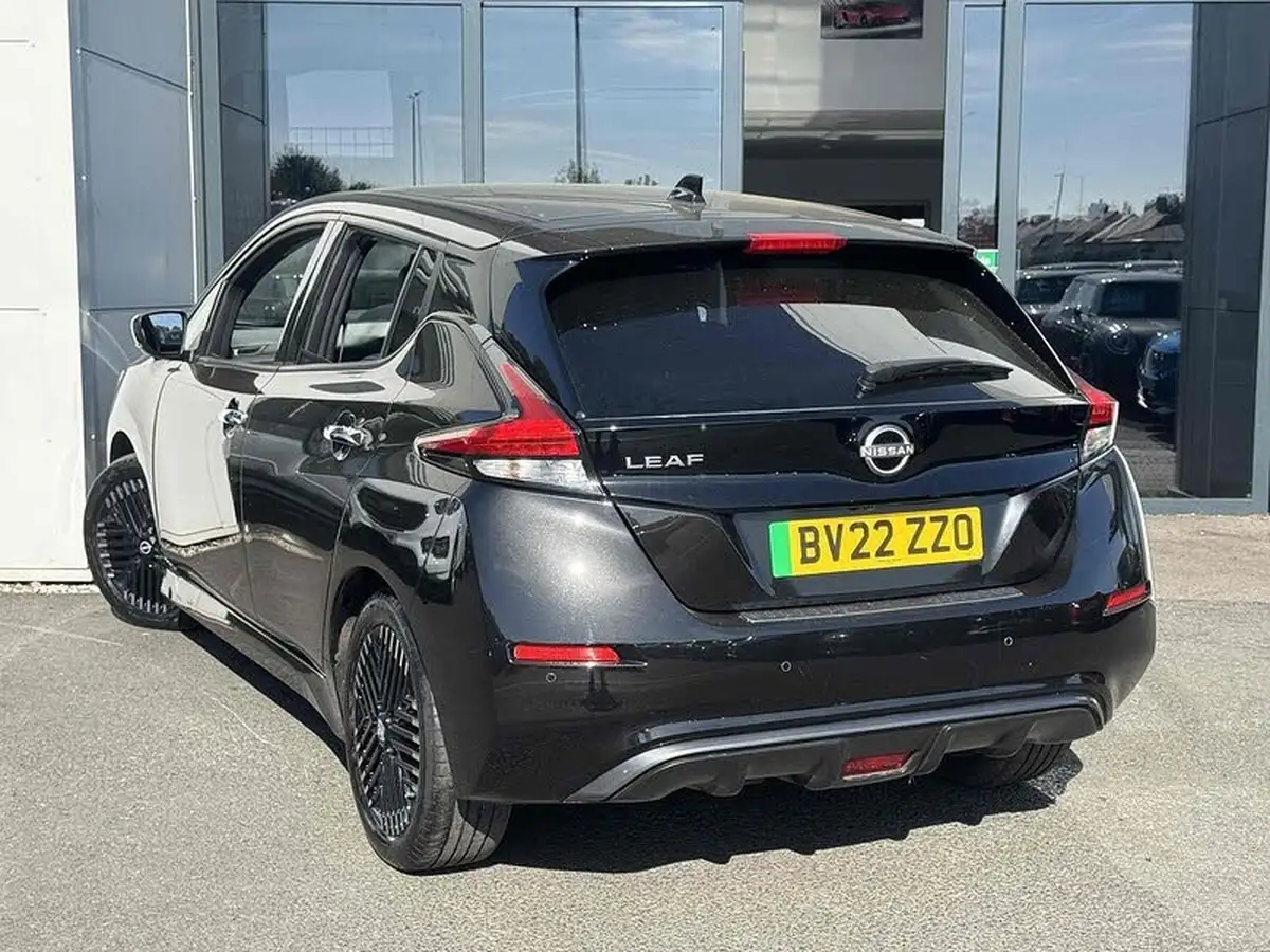 2022-nissan-leaf-e-n-connecta-39kwh-big-2