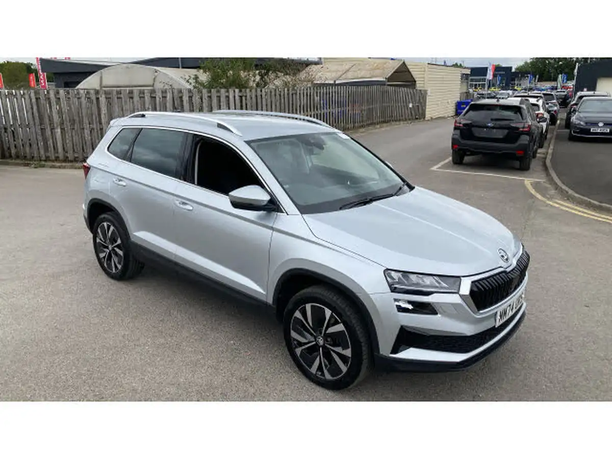 2024-skoda-karoq-15-tsi-se-l-dsg-big-30