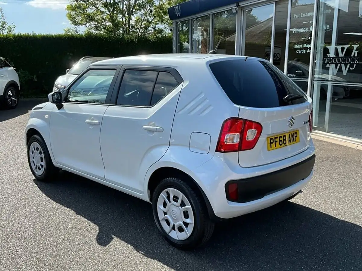 2018-suzuki-ignis-12-dualjet-sz3-big-5