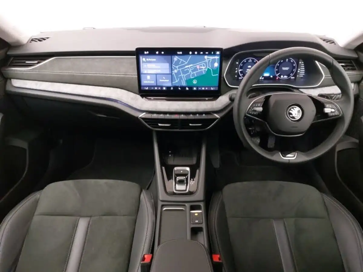 2024-skoda-octavia-20tdi-se-l-150ps-estate-dsg-big-2