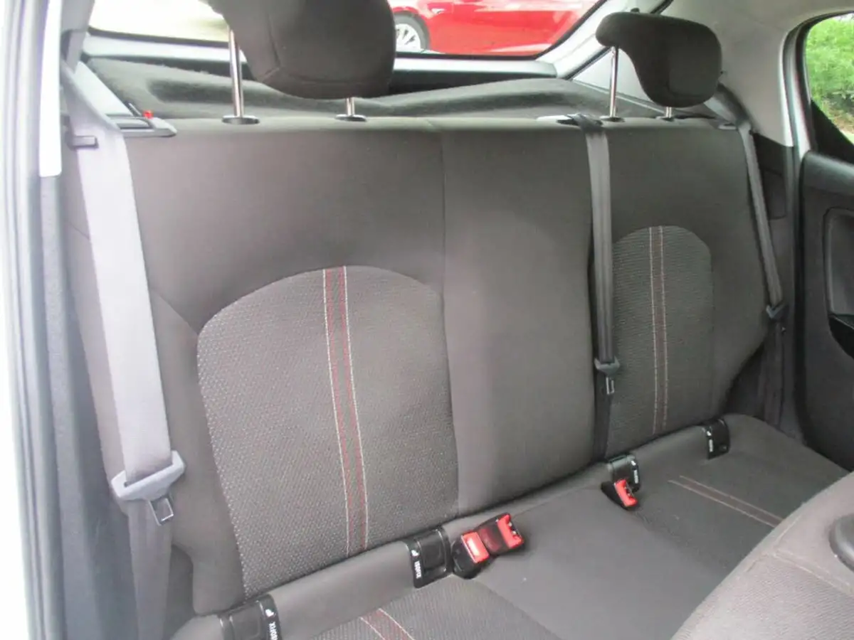 2019-vauxhall-corsa-14i-griffin-75ps-5d-big-26