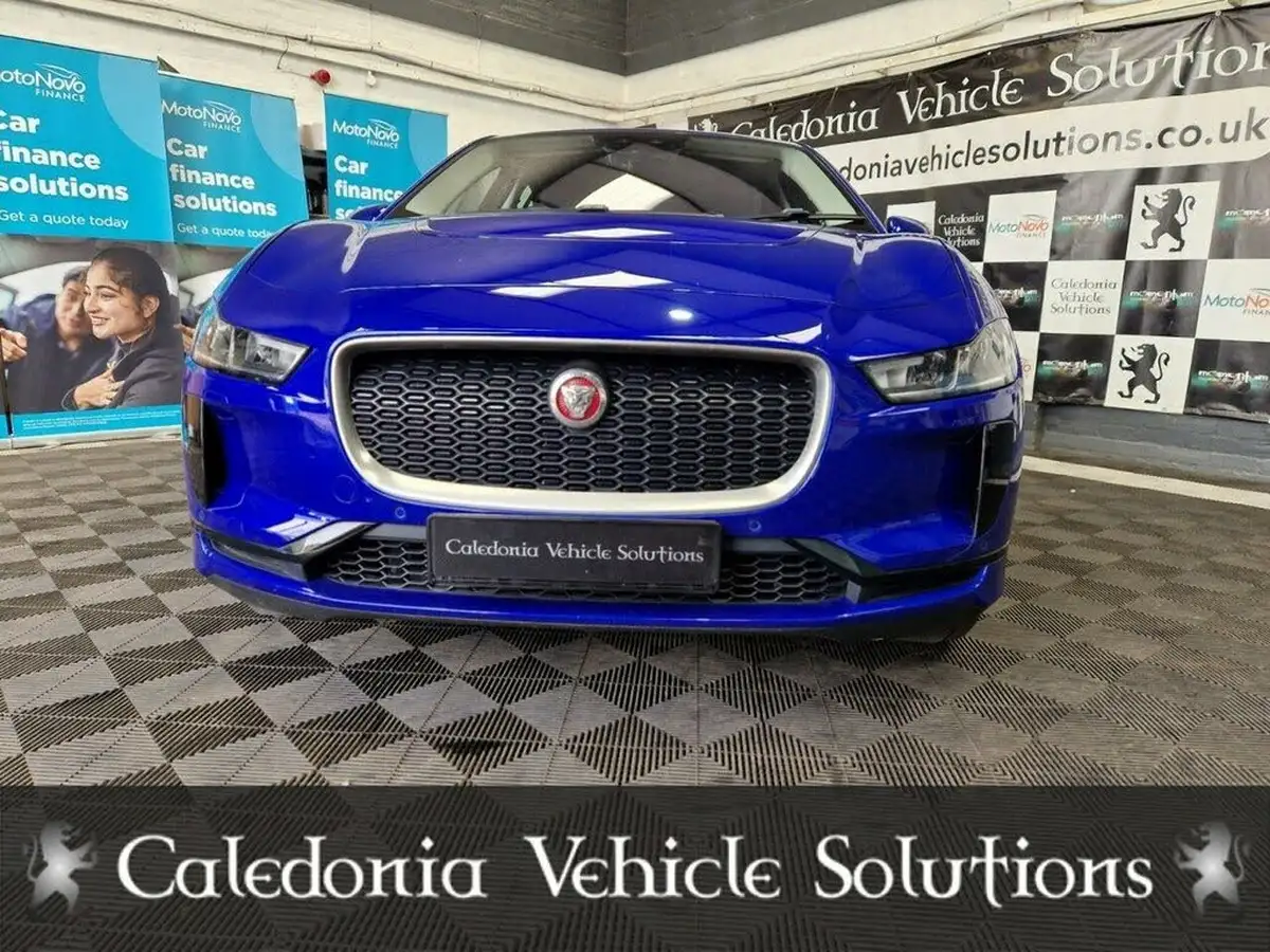 2019-jaguar-i-pace-ev400-s-big-17