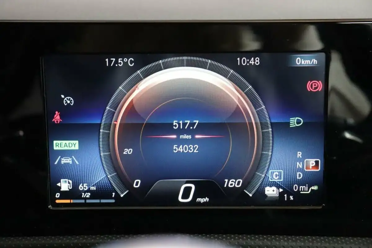 2020-mercedes-benz-a-class-13-a250e-amg-line-saloon-4d-big-14